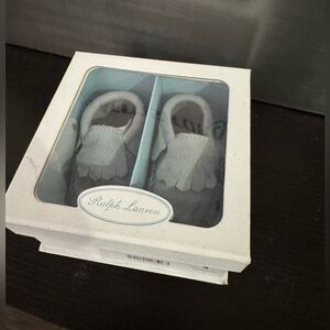 Ralph Lauren Mickoh crib shoes